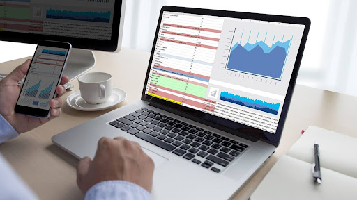 The Value of Data Analytics Certifications in Career Advancement